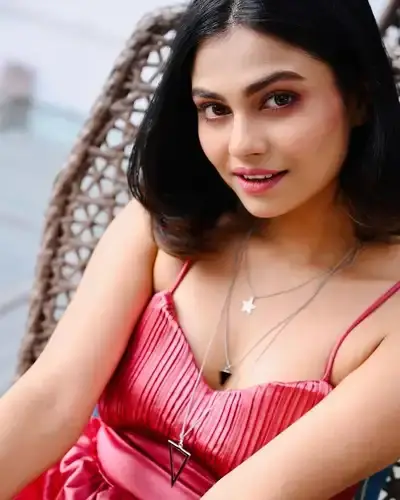 Escort Service Ponmudi